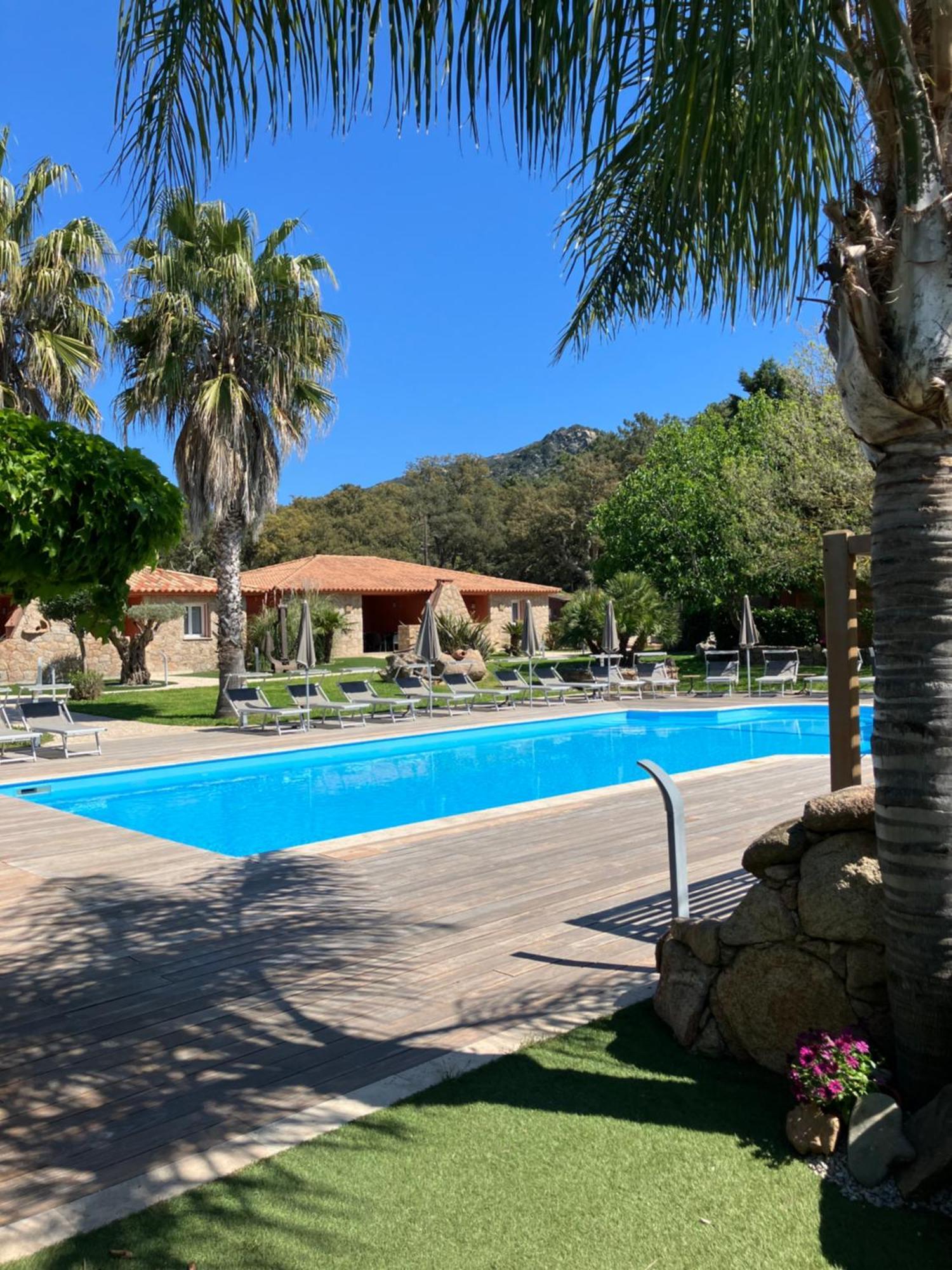 Dolce Vita De Palombaggia Aparthotel 3*